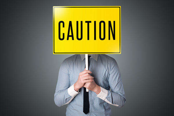 �O���l�Ƃ̏o��ɂ͒���